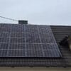 Sončna elektrarna na opečni strehi stanovanjske hiše